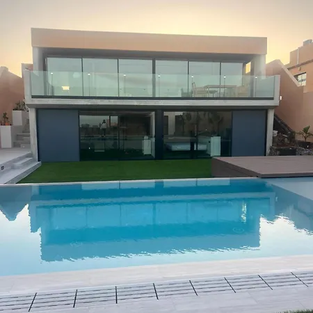 Salitre * Costa De Antigua